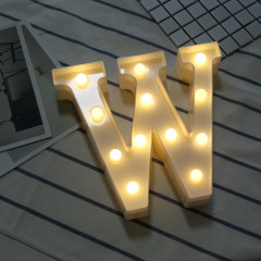 Lumière anglaise décorative de forme de lettre de l'alphabet W, lumière sèche chaude accrochante de vacances de LED