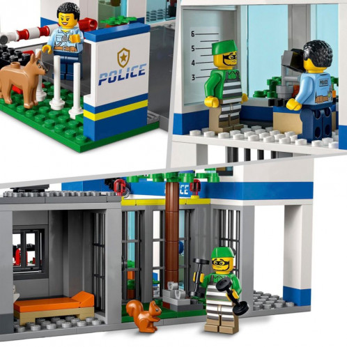 LEGO City 60316 Le commissariat de police 688725-06