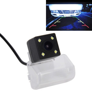 720 × 540 Pixel efficace PAL 50HZ / NTSC 60HZ CMOS II Caméra de recul étanche Vue arrière de voiture avec 4 lampes LED pour la version 2005-2013 Mazda 6 SH44611163-20