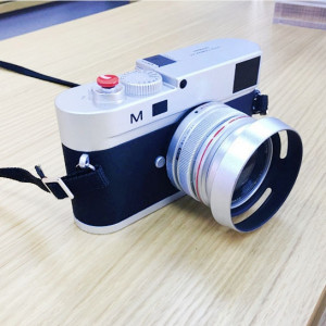 Faux Modèle Appareil photo reflex numérique factice accessoires de studio photoLeica M (Argent) SH413S396-20