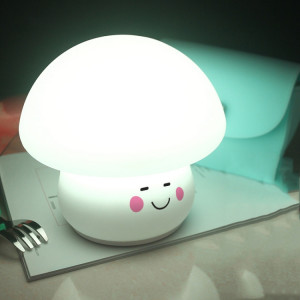 Lampe de table de chevet de chevet de chevet de champignon coloré en silicone, source d'alimentation: 0,8 W (champignon adorable) SH701C945-20