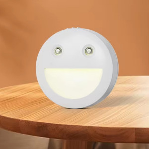 Smiley Face Smart Sensor Veilleuse magnétique sans fil pour allée (blanc) SH601A67-20