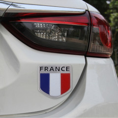 Autocollant décoratif d'insigne de voiture en métal de forme de bouclier de drapeau français