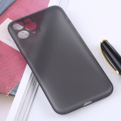 Pour iPhone 11 Pro Max ultra-mince étui PP givré (noir)