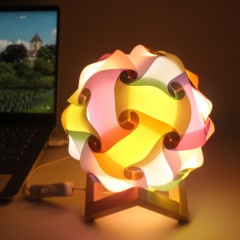 Lampe de décoration de chambre romantique de chevet de chambre créative USB ronde lampe de décoration de chambre romantique avec base en bois, style: kit de matériel de bricolage (coloré)
