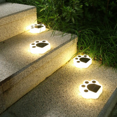 Bear Paw Solaire en plein air Cour de la coure enterrée (lumière chaude)