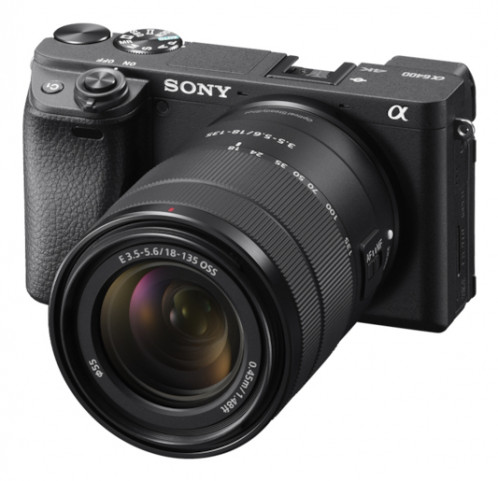 Sony Alpha 6400 Kit + SEL 16-50 II 136637-011