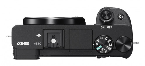 Sony Alpha 6400 Kit + SEL 16-50 II 136637-011
