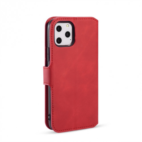 Étui à rabat horizontal côté huile DG.MING rétro avec support, logements pour cartes et portefeuille pour iPhone 11 Pro Max (rouge) SD903D1810-07
