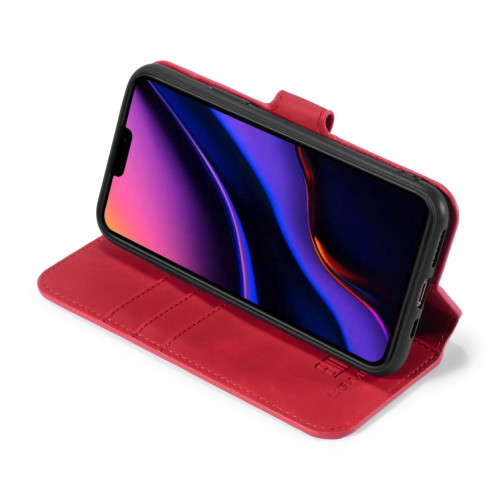 Étui à rabat horizontal côté huile DG.MING rétro avec support, logements pour cartes et portefeuille pour iPhone 11 Pro Max (rouge) SD903D1810-07