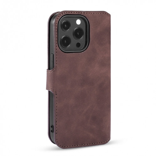 DG. Étui de cuir horizontal de la couche horizontale de l'huile rétro avec porte-cartes et portefeuille pour iPhone 13 Pro (Café) SD903F1845-07