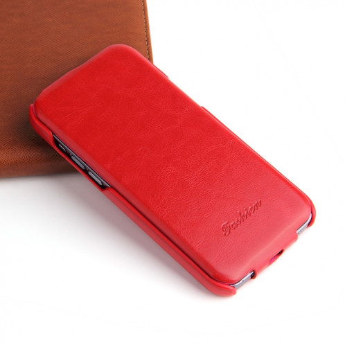 Fierre Shann Texture de la cire de la cire de la cire Vertical Flip PU pour iPhone 13 Pro (rouge) SF202B1338-06