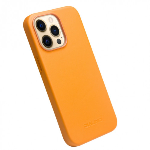 QIALINO NAPPA COWHIDE MAGSafe Cas de protection magnétique pour iPhone 13 Pro Max (Orange) SQ504B649-05