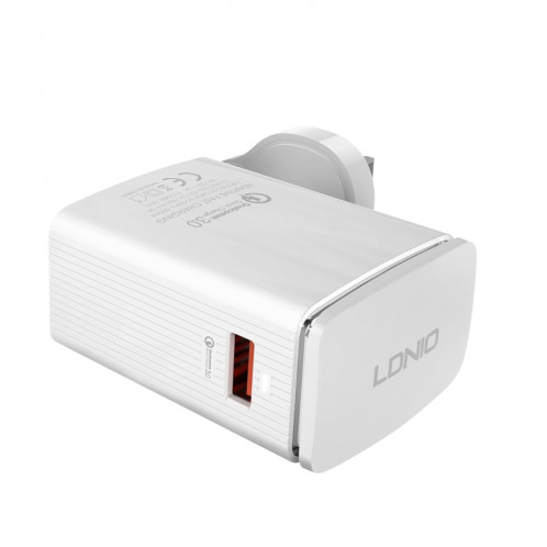 LDNIO A1301Q 2 en 1 18W QC3.0 Interface USB chargeur de voyage chargeur de téléphone portable avec câble de données 8 broches, prise ue SL15021139-05