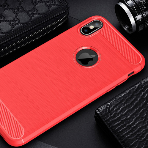 Étui de protection arrière en TPU antidérapant en fibre de carbone à texture brossée pour iPhone XS Max (rouge) SH052R324-02