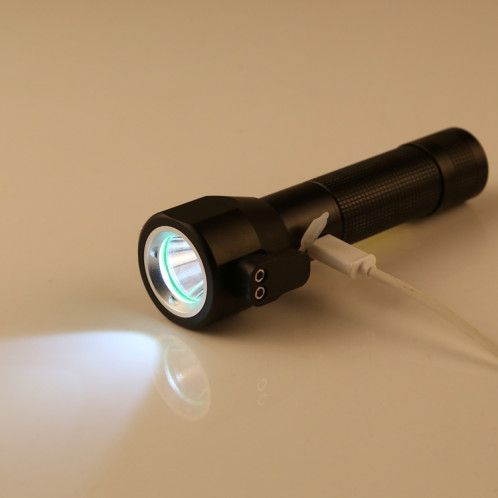 Lampe de poche à DEL rechargeable étanche de 10 000 lumens IPX4 avec marteau de sécurité et 3 modes SH3612924-010