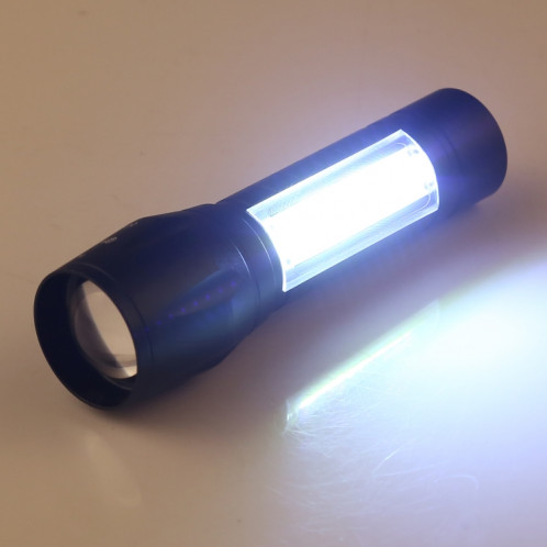 A2 USB rechargeable étanche Zoomable lampe de poche XPE + COB avec 3 modes et boîte de stockage SH36141613-09