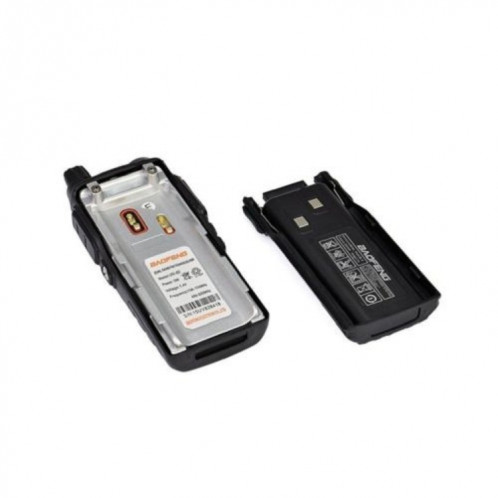 Téléphone portable BaoFeng UV-82 Talkie-walkie, radio bidirectionnelle bi-bande 8W UHF VHF FM SH0572473-010