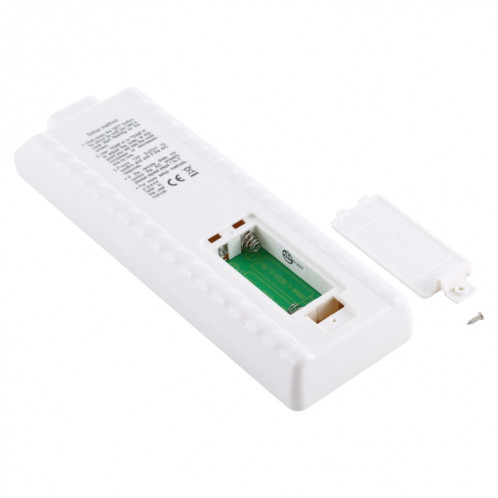 Chunghop K-2988E Télécommande universelle A / C avec lampe de poche SC1172612-09