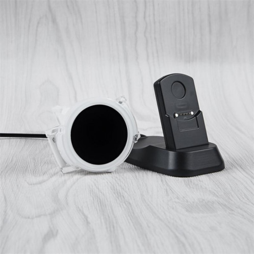 Le siège magnétique de la montre intelligente est chargé pour Ticwatch E / Ticwatch S, avec fonction de données SH2991316-015