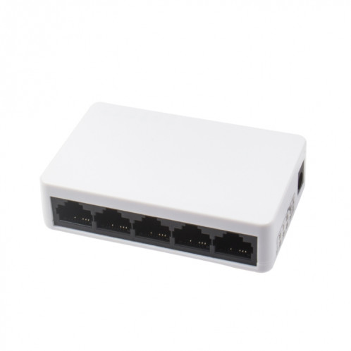 Commutateur Fast Ethernet 5Port 10 / 100Mbps SH35101003-06