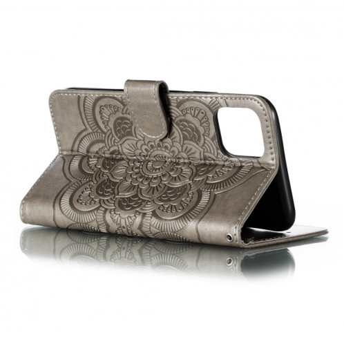 Etui à rabat horizontal en cuir Mandala avec motif gaufrage pour iPhone 11 Pro Max, avec support et logements pour cartes, portefeuille et cadre photo et lanière (Gris) SH601G632-07