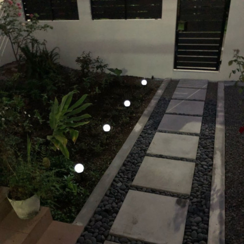 Décoration de paysage de pelouse de lumière de sol solaire d'ampoule extérieure imperméable de 2 PCS (lumière blanche) SH101A908-06