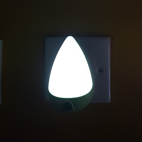 Veilleuse LED à détection de lumière intelligente A68, prise : (livraison aléatoire de couleur) SH802A1357-06