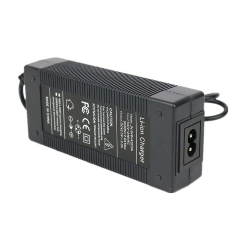 JN-84W-420200 chargeur de batterie au lithium de scooter 42V 2A, plug UA (DC 5.5 x 2.1mm) SH902A1011-05