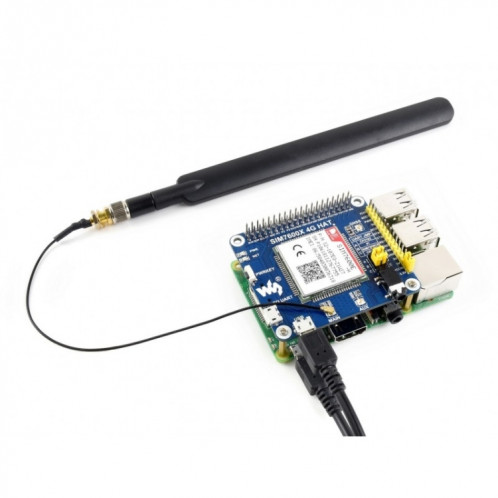 Waveshare 4G / 3G / 2G / GSM / GPRS / GNSS HAT pour Raspberry Pi, LTE CAT4, pour l'Asie du Sud-Est, l'Asie de l'Ouest, l'Europe, l'Afrique SW1963101-09