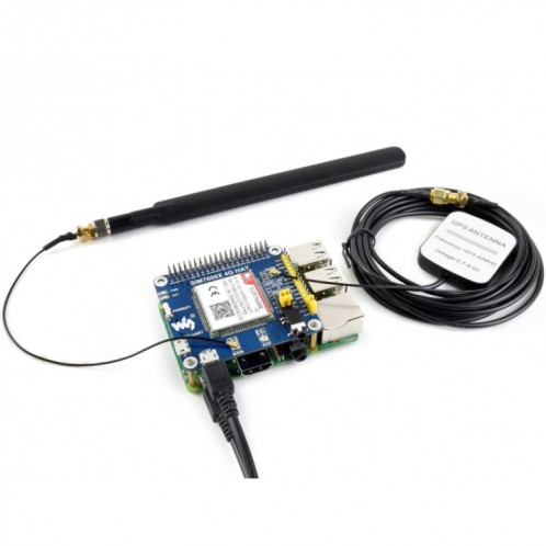 Waveshare 4G / 3G / 2G / GSM / GPRS / GNSS HAT pour Raspberry Pi, LTE CAT4, pour l'Asie du Sud-Est, l'Asie de l'Ouest, l'Europe, l'Afrique SW1963101-09