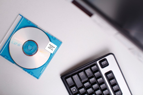 Dymo Etiquettes multi-usage carrées 25 x 25 mm, 750x 481467-016