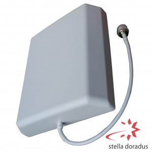 Stella Doradus Booster / répéteur Dual-Band GSM 900 / GSM 1800 + 4 antennes internes 4000m ² BDGSM91801-04